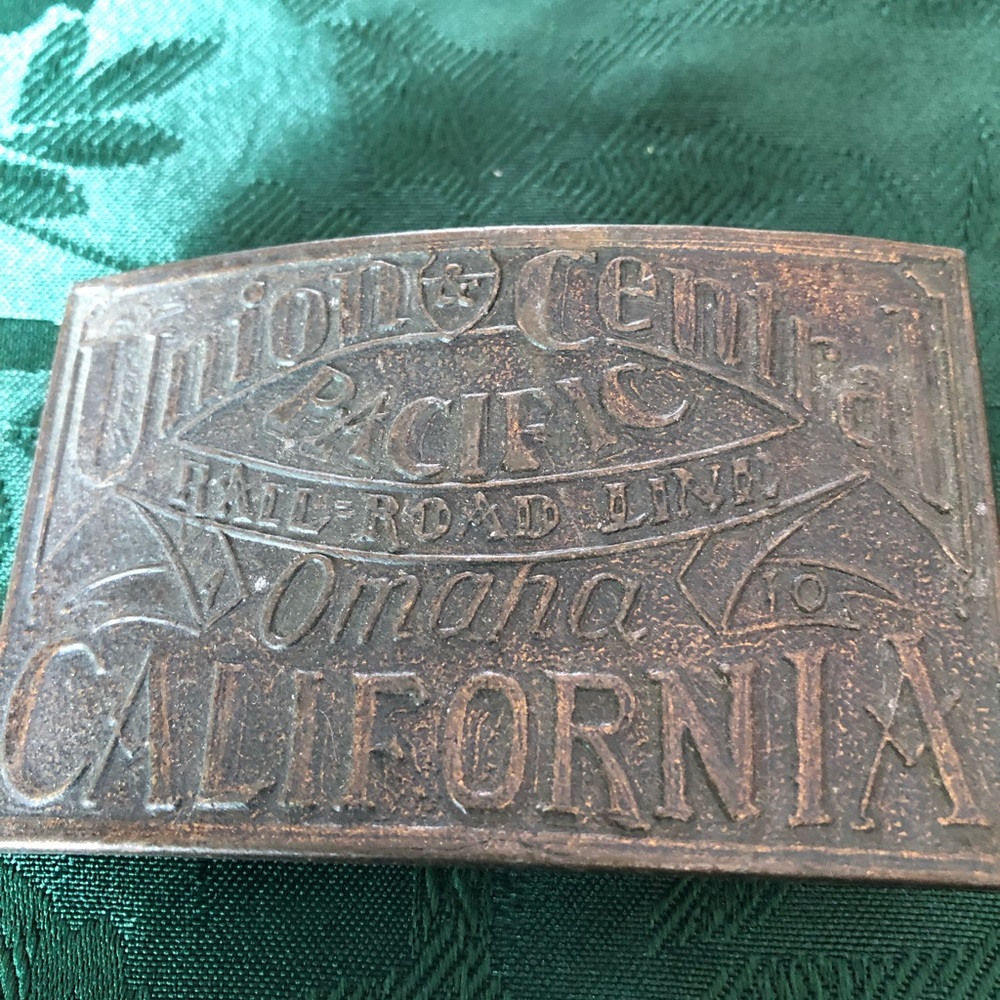 Men’s belt buckle